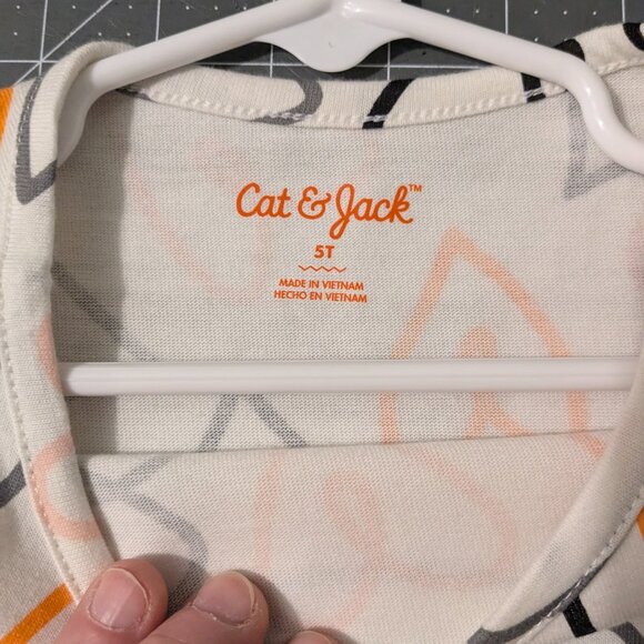 Cat & Jack Dress - New with Tags - 5T - Picture 4 of 5